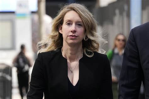 Elizabeth Holmes delays going to prison with another appeal